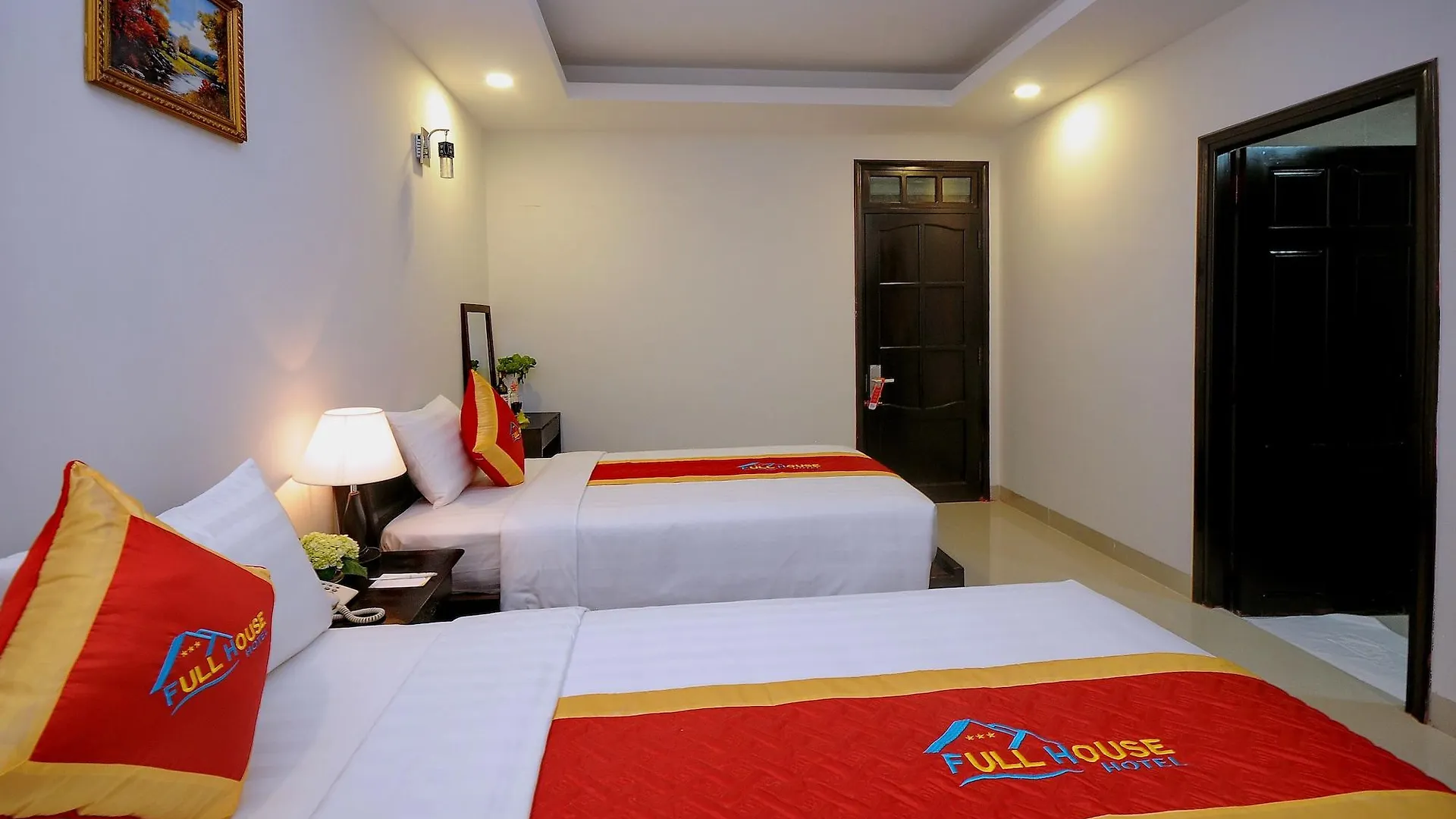 Full House Hotel Nha Trang