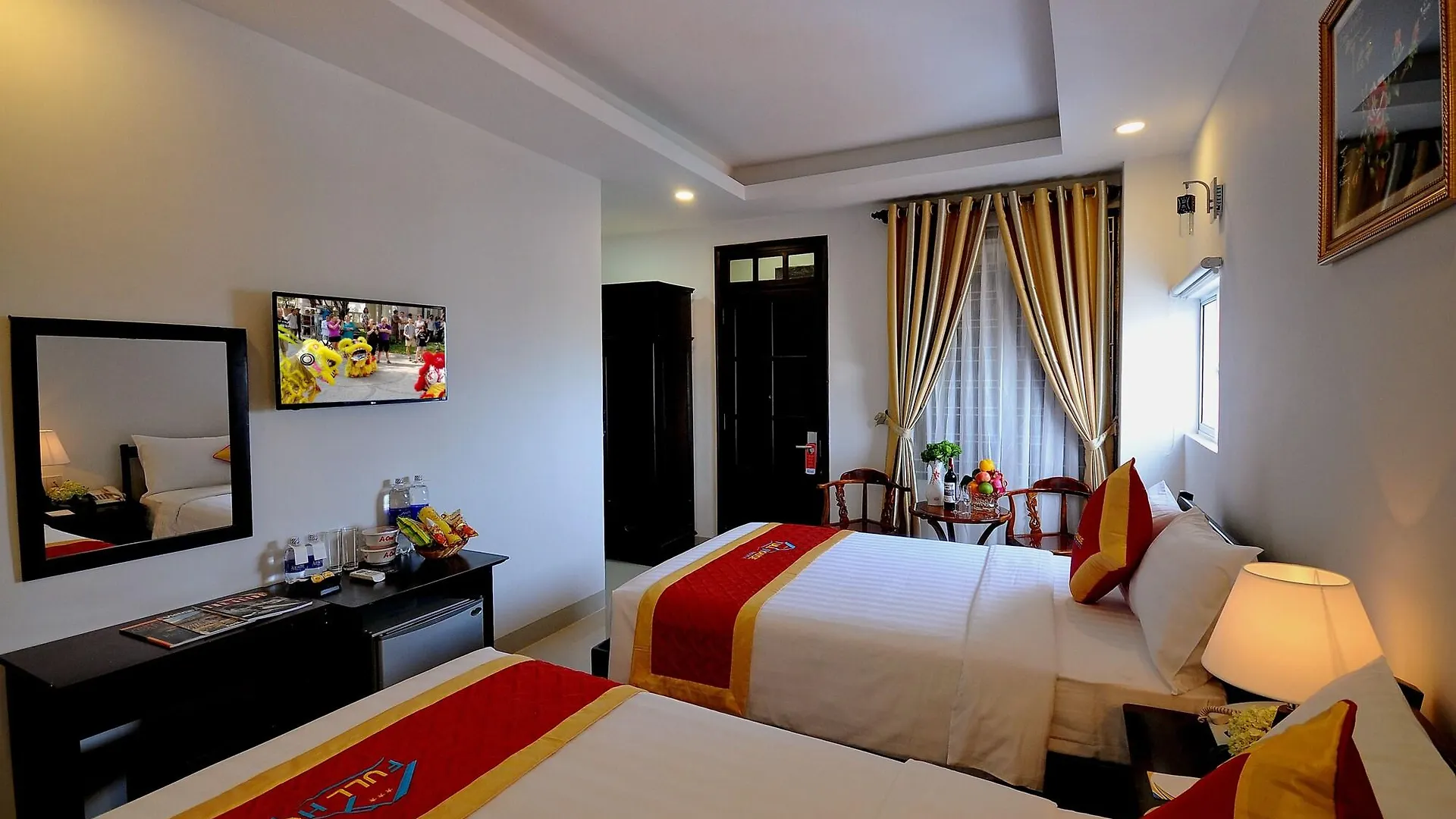 Full House Hotel Nha Trang