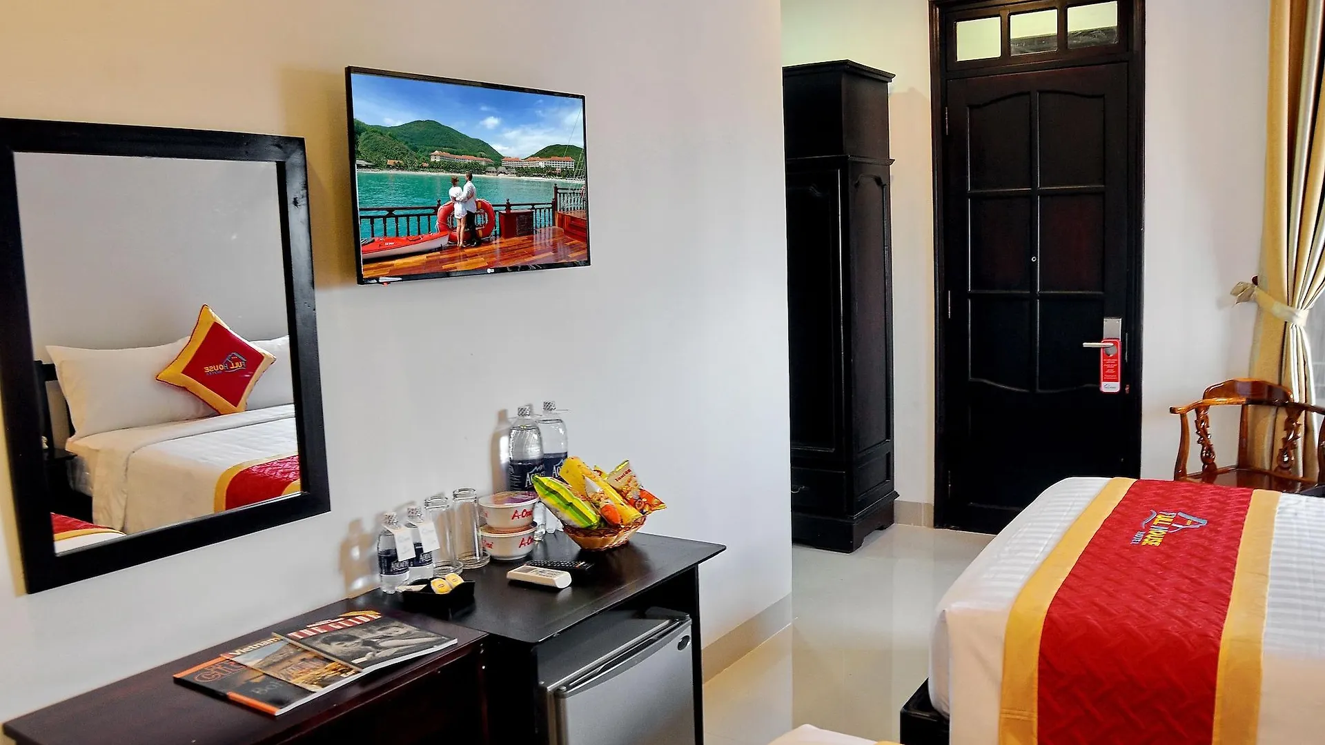 Full House Hotel Nha Trang