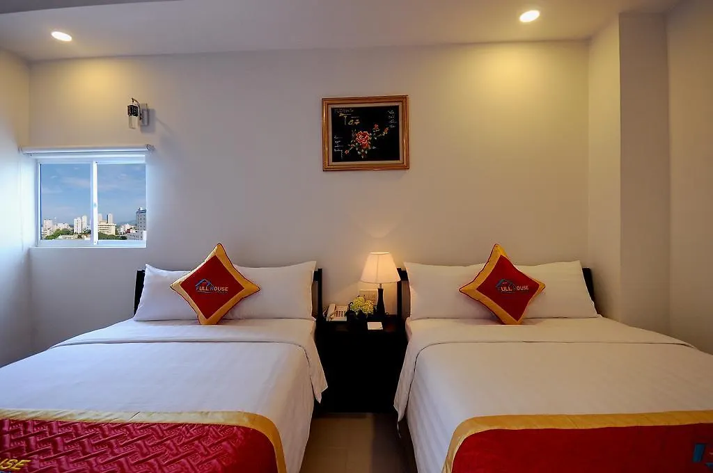 Full House Hotel Nha Trang