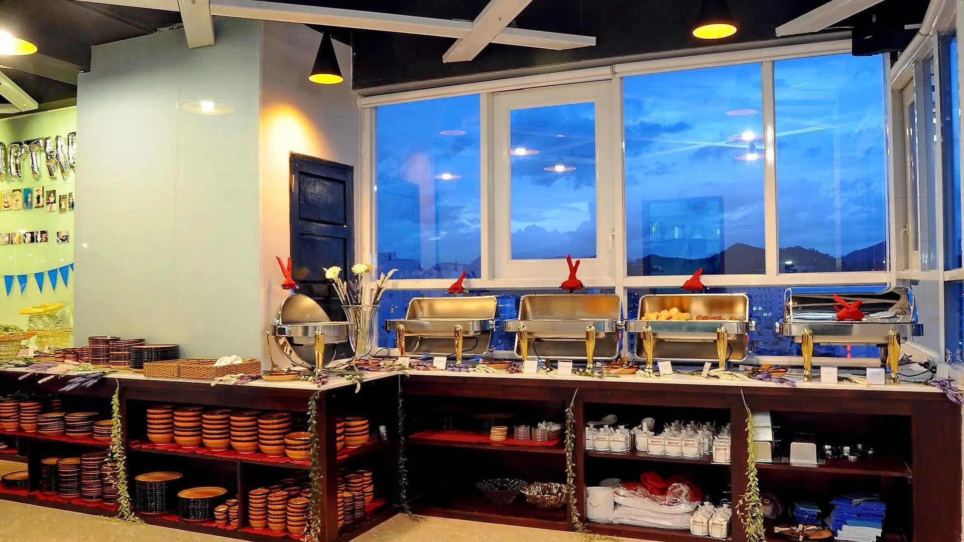 ***  Full House Hotel Nha Trang Vietnam